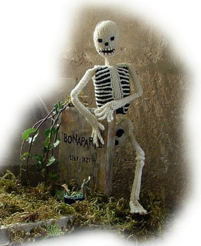 BONAPARTE SKELETON toy knitting pattern - Image 3