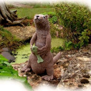 OTTER toy knitting pattern