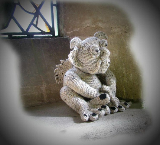 Gargoyle toy knitting pattern Percy Pendragon - Image 3