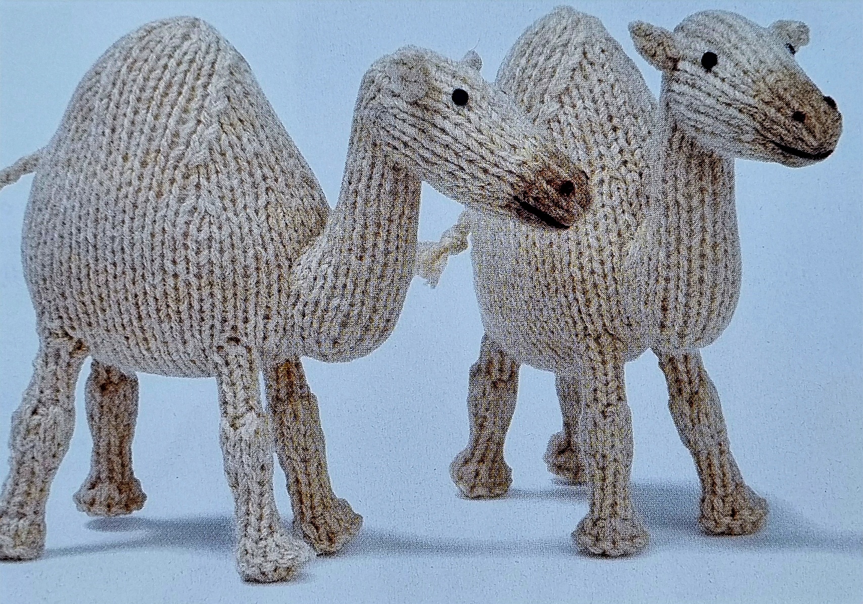 ALAN DART Noahs Ark toy knitting patterns - Image 3