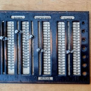 Vintage Knitting Gauge 1930s MP Handy Guide